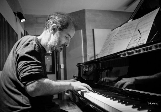 El compositor y pianista presenta su sexto disco Marcelo Sasso presenta Piedras Rosettas